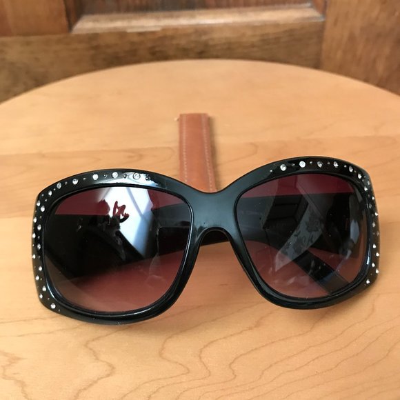 FINAL PRICE - Black w/Faux Diamonds Rectangular Sunglasses #18 - Picture 7 of 7